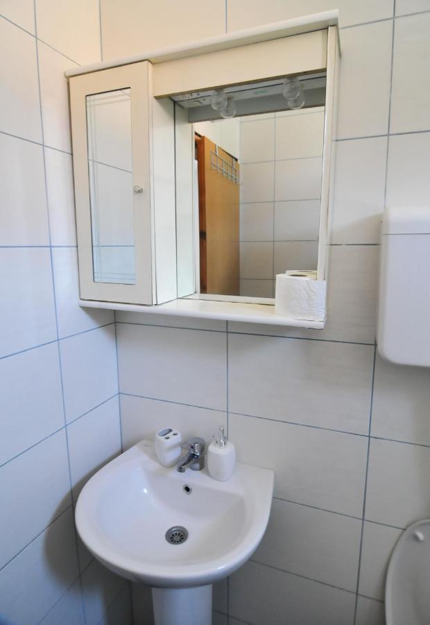 בודווה Guest House Markovic מראה חיצוני תמונה