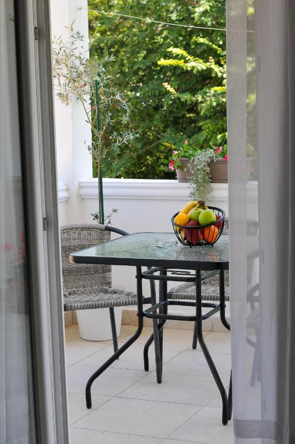 בודווה Guest House Markovic מראה חיצוני תמונה