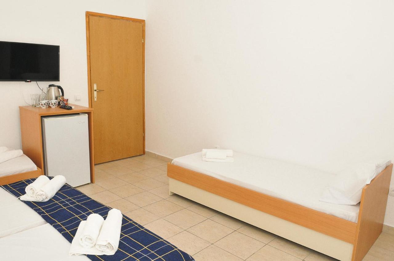 בודווה Guest House Markovic מראה חיצוני תמונה