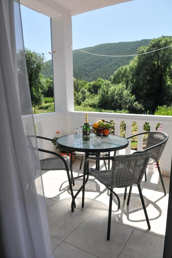 בודווה Guest House Markovic מראה חיצוני תמונה